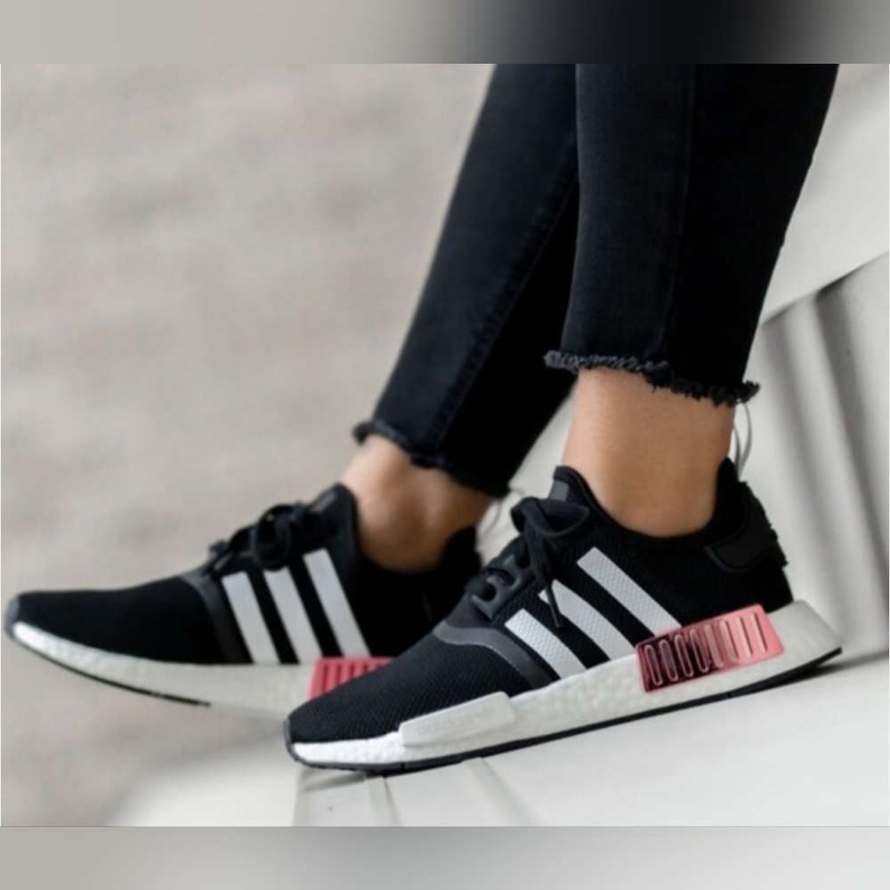 Adidas NMDR1 Women’s Sneakers Black White Pink Boost Size 9 FY3771 Run W Style